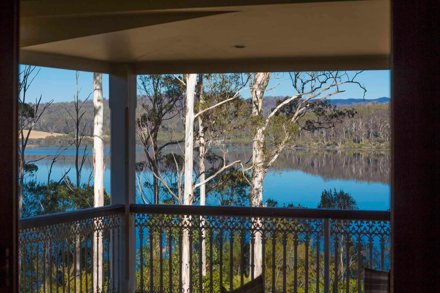 Robyn'S Nest Lakeside Resort Merimbula Bagian luar foto