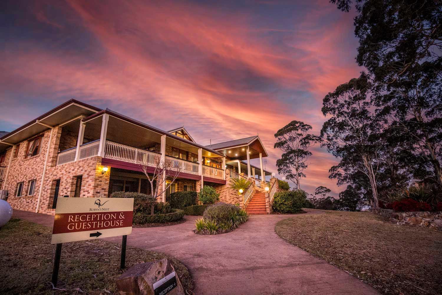 Robyn'S Nest Lakeside Resort Merimbula Bagian luar foto